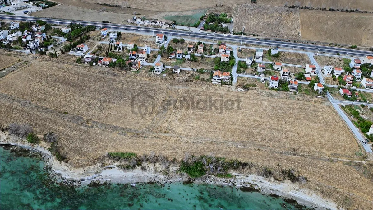 Tekirdağ'da Deniz Manzaralı 168 M² Villa Ruhsatlı Müstakil Arsa - 11