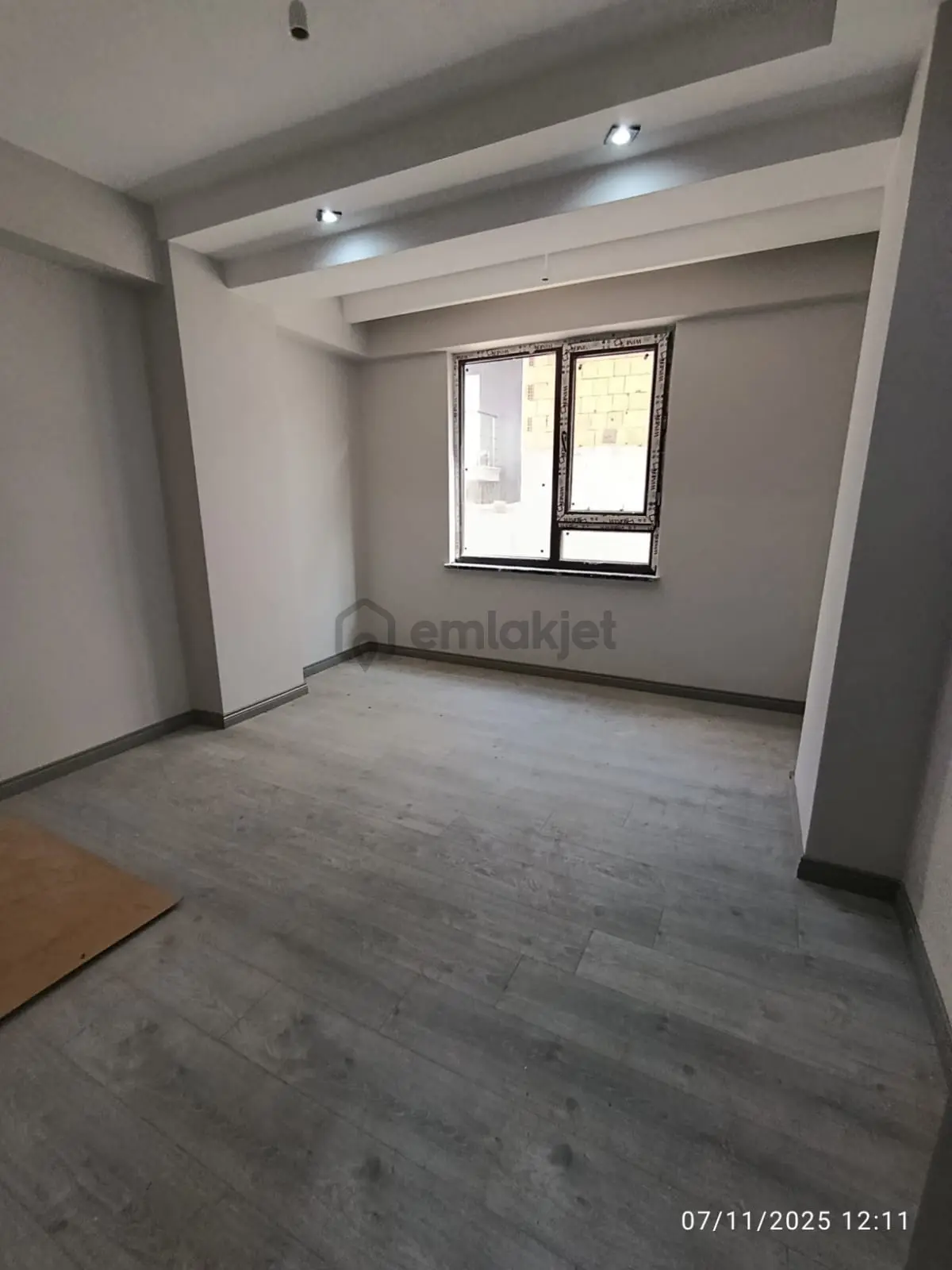 Çamlıca Mahallesinde Satılık 3+1 Daire - 8