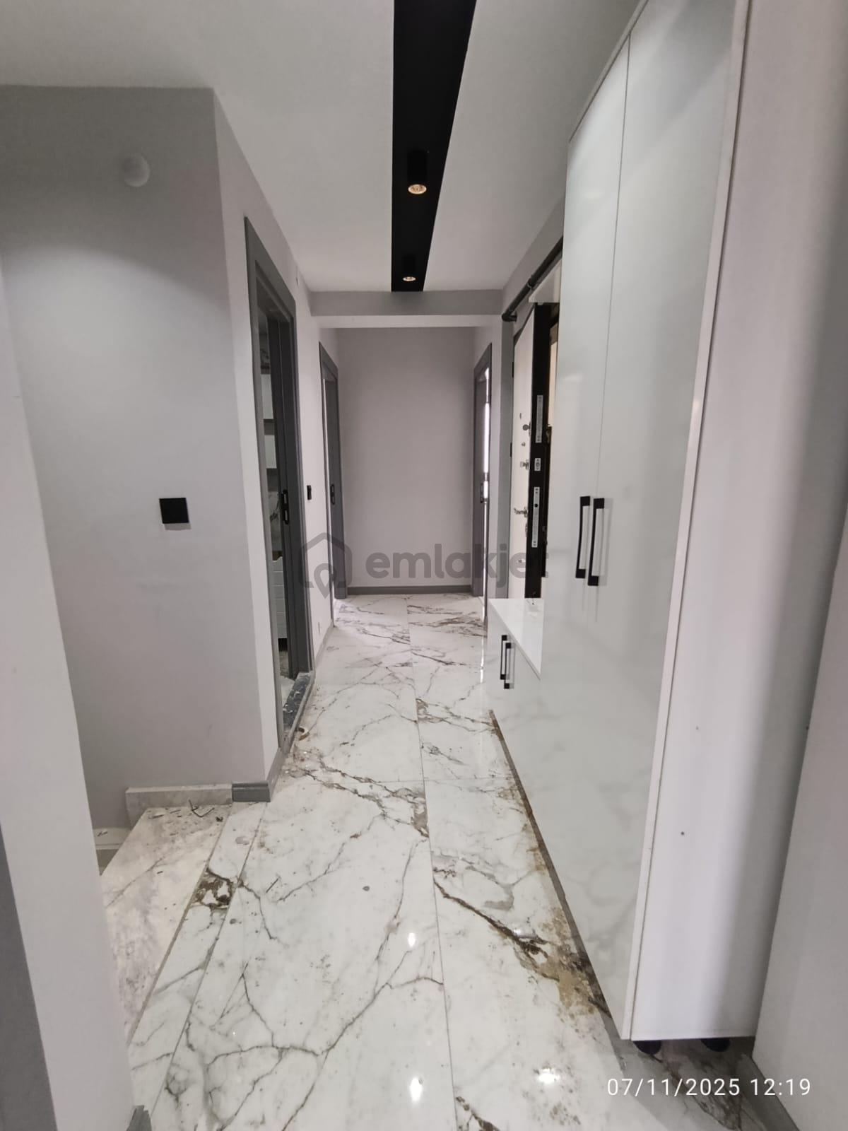 Çamlıca Mahallesinde Satılık 3+1 Dubleks Daire - 13