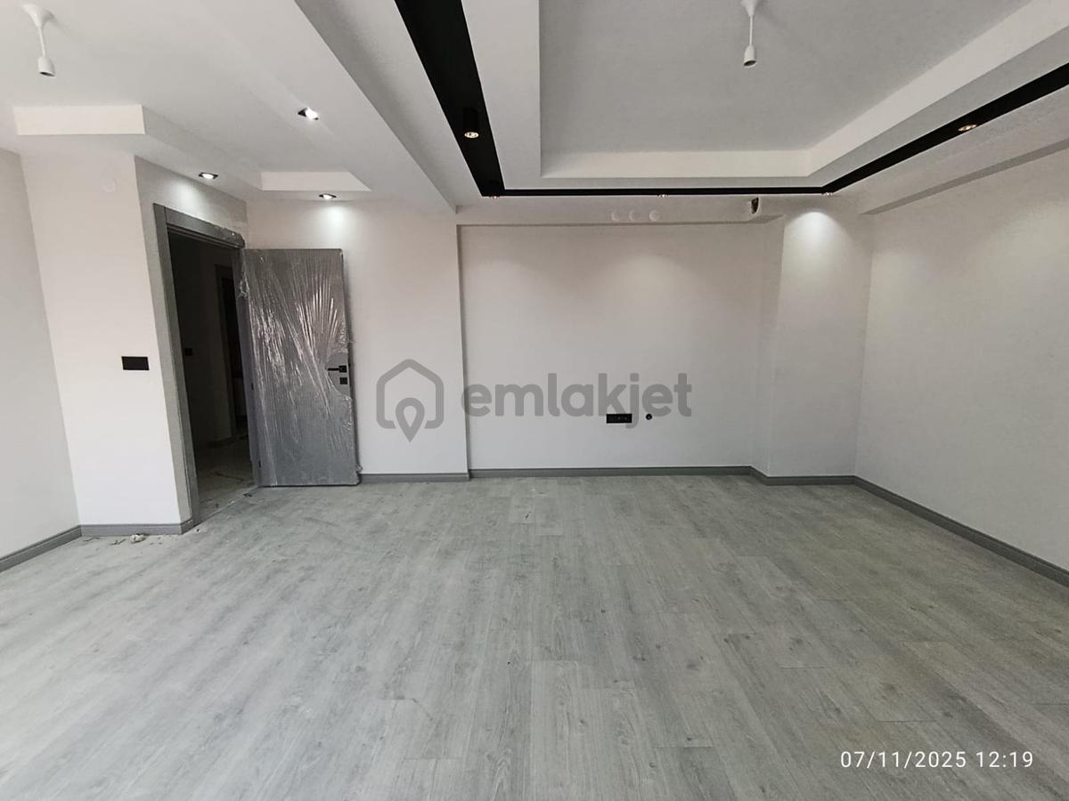 Çamlıca Mahallesinde Satılık 3+1 Dubleks Daire
