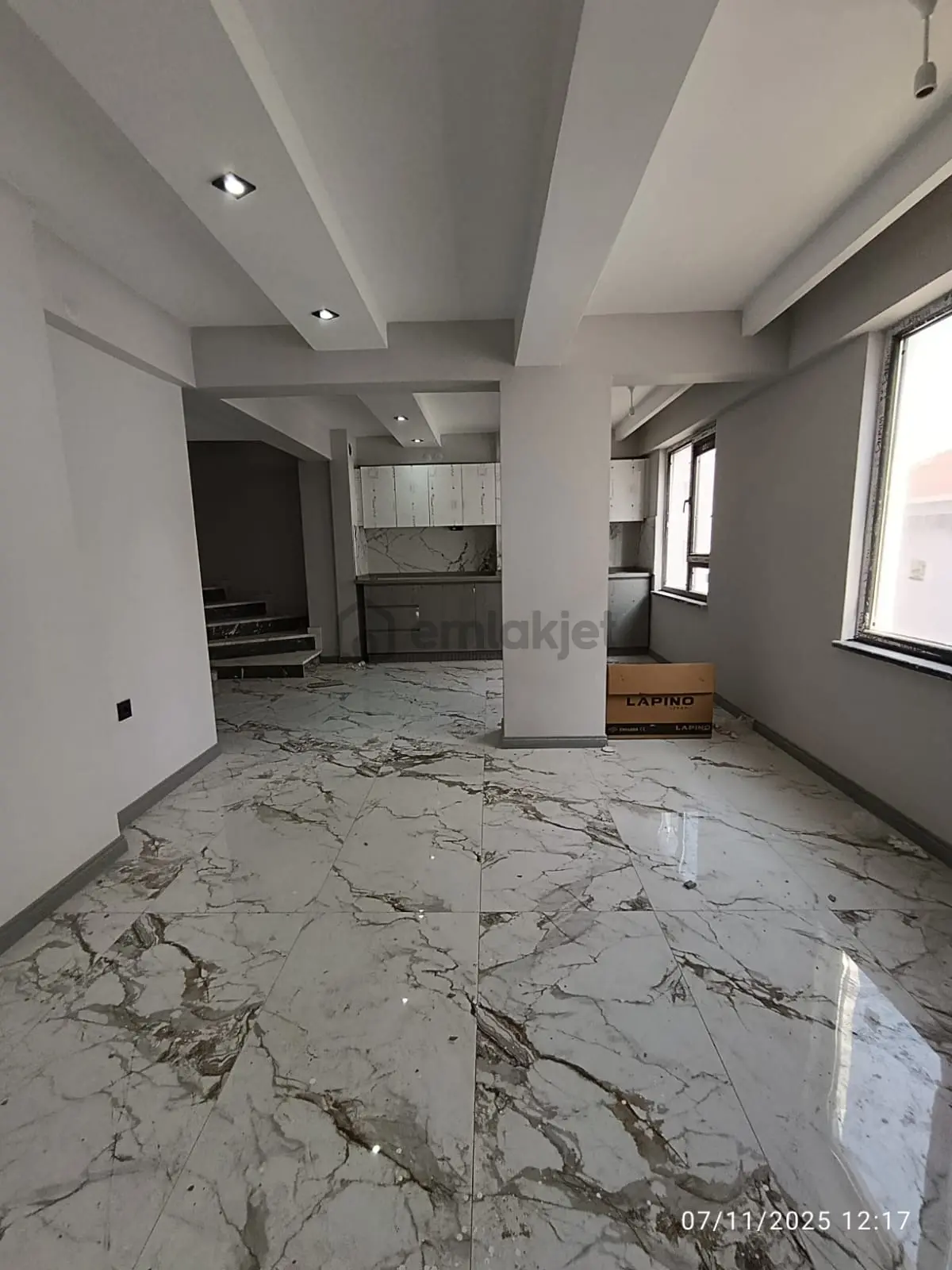 Çamlıca Mahallesinde Satılık 3+1 Dubleks Daire - 17