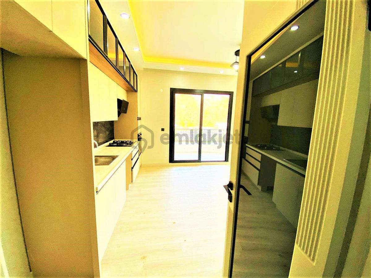Güre De 2+1 Geniş Bahçe Kullanımlı Satılık Daire - 15