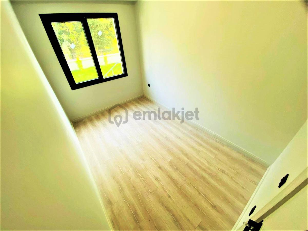 Güre De 2+1 Geniş Bahçe Kullanımlı Satılık Daire - 5