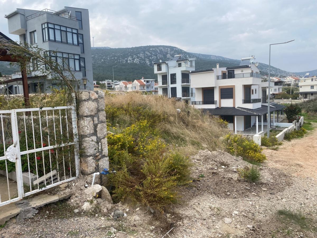 Mordoğan Kamukent Satılık Arsa - 35