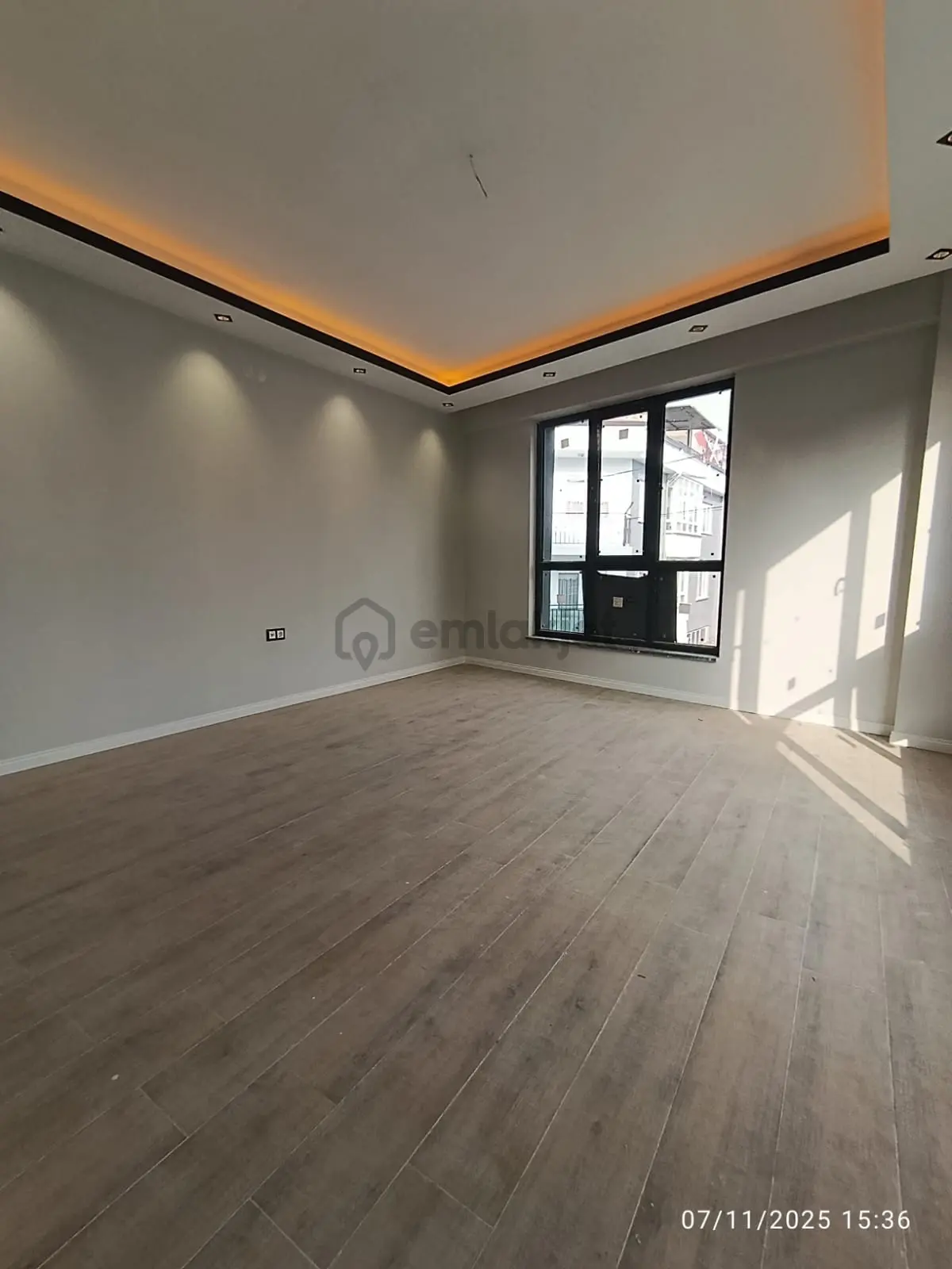 Çamlıca Mahallesinde Satılık Sıfır 3+1 Daire - 5