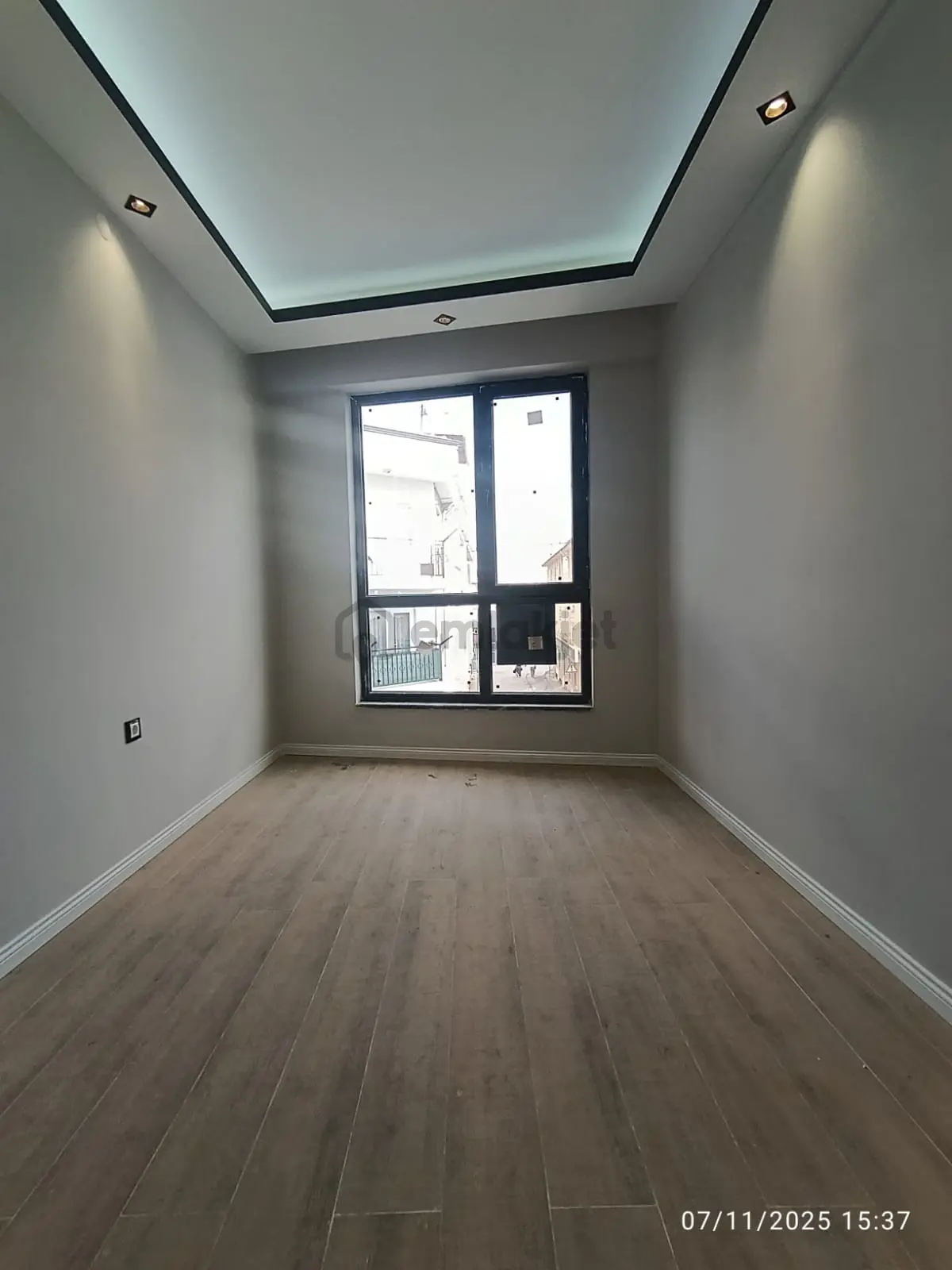 Çamlıca Mahallesinde Satılık Sıfır 3+1 Daire - 12