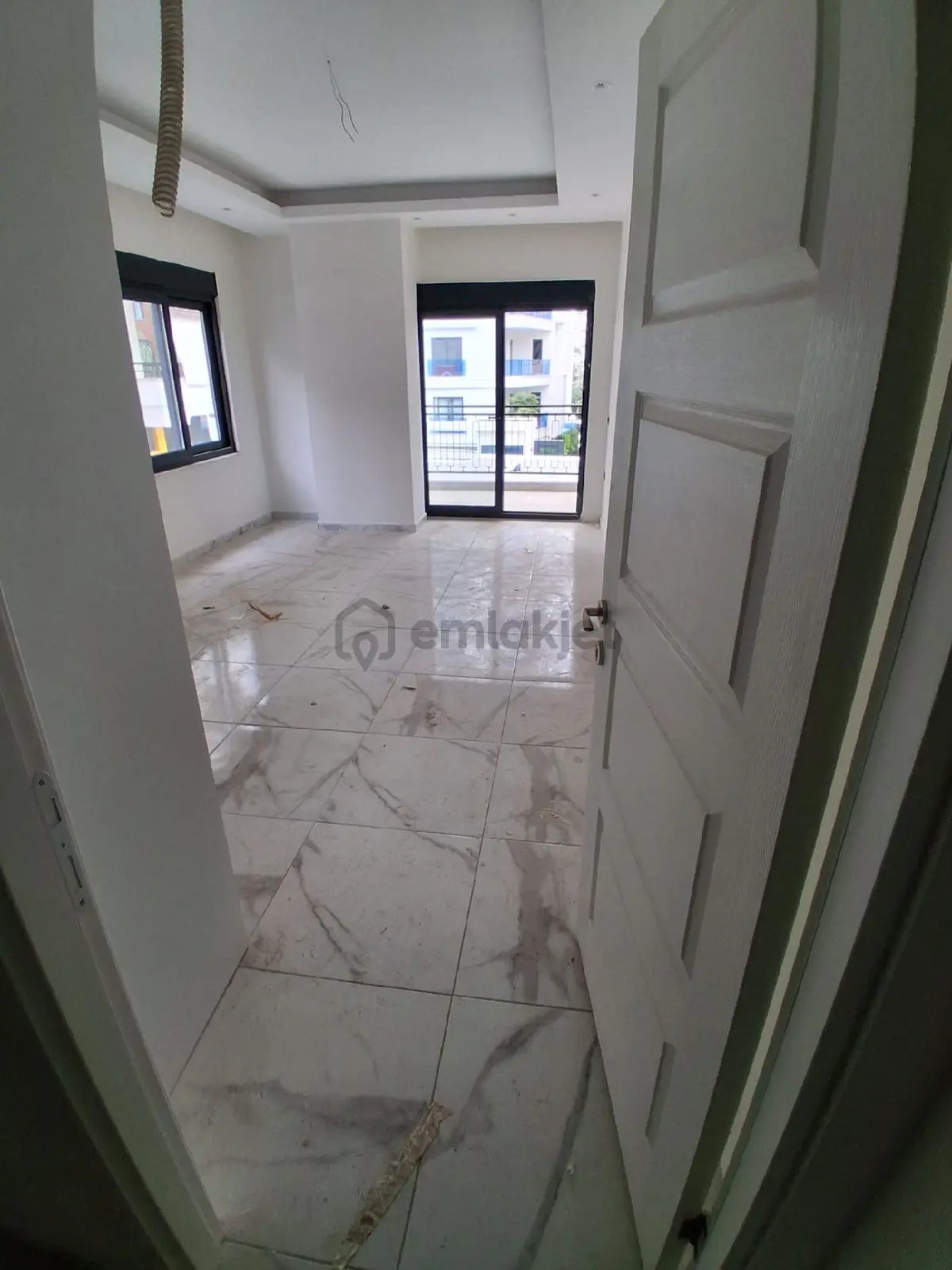 Merkez De 2+1 Boş Site İçi Lüks - 5