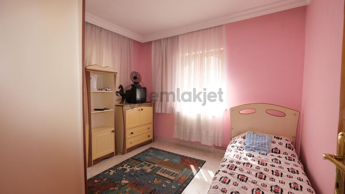 Gölbaşı Gökkuşağı Sitesinde Satılık Triplex Köşe Villa - 7