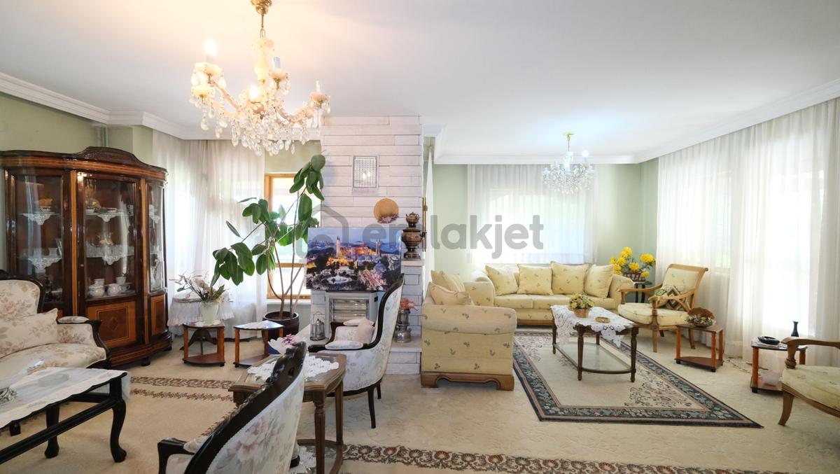 Gölbaşı Gökkuşağı Sitesinde Satılık Triplex Köşe Villa - 13