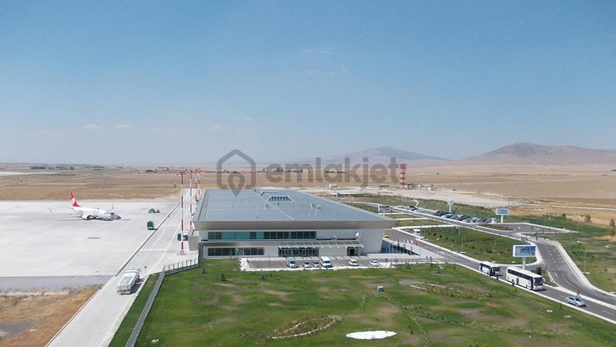 Kütahya Emetde 1.832 M2 Yola Cephe Kaplıca Bölgesinde Düz Arazi - 2