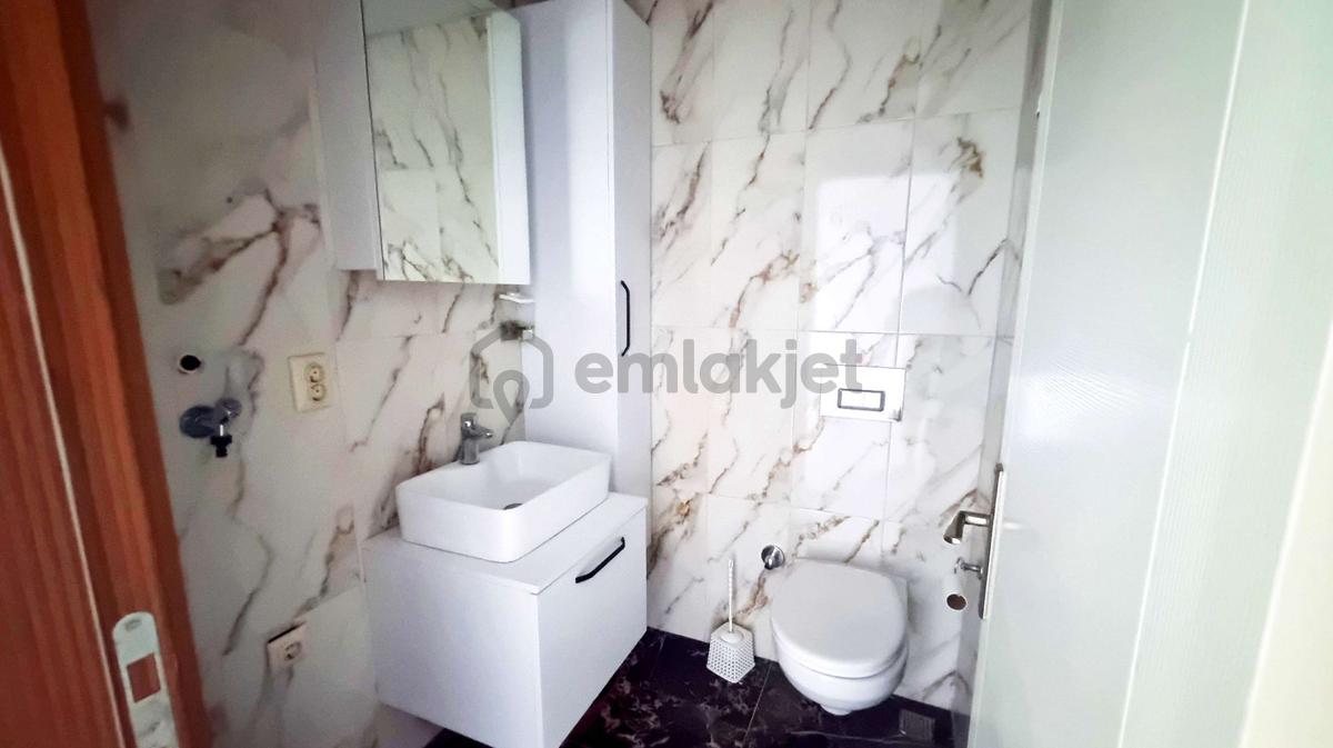 Eşin Ada Sitesinde Hesaplı, Bakımlı 1+1 Daire - 15