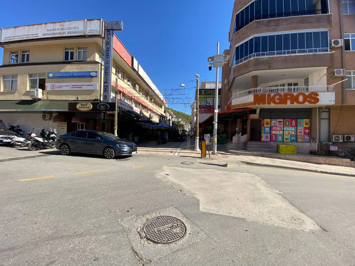 Mersin Anamur Satılık Dükkan-iş Yeri - 26