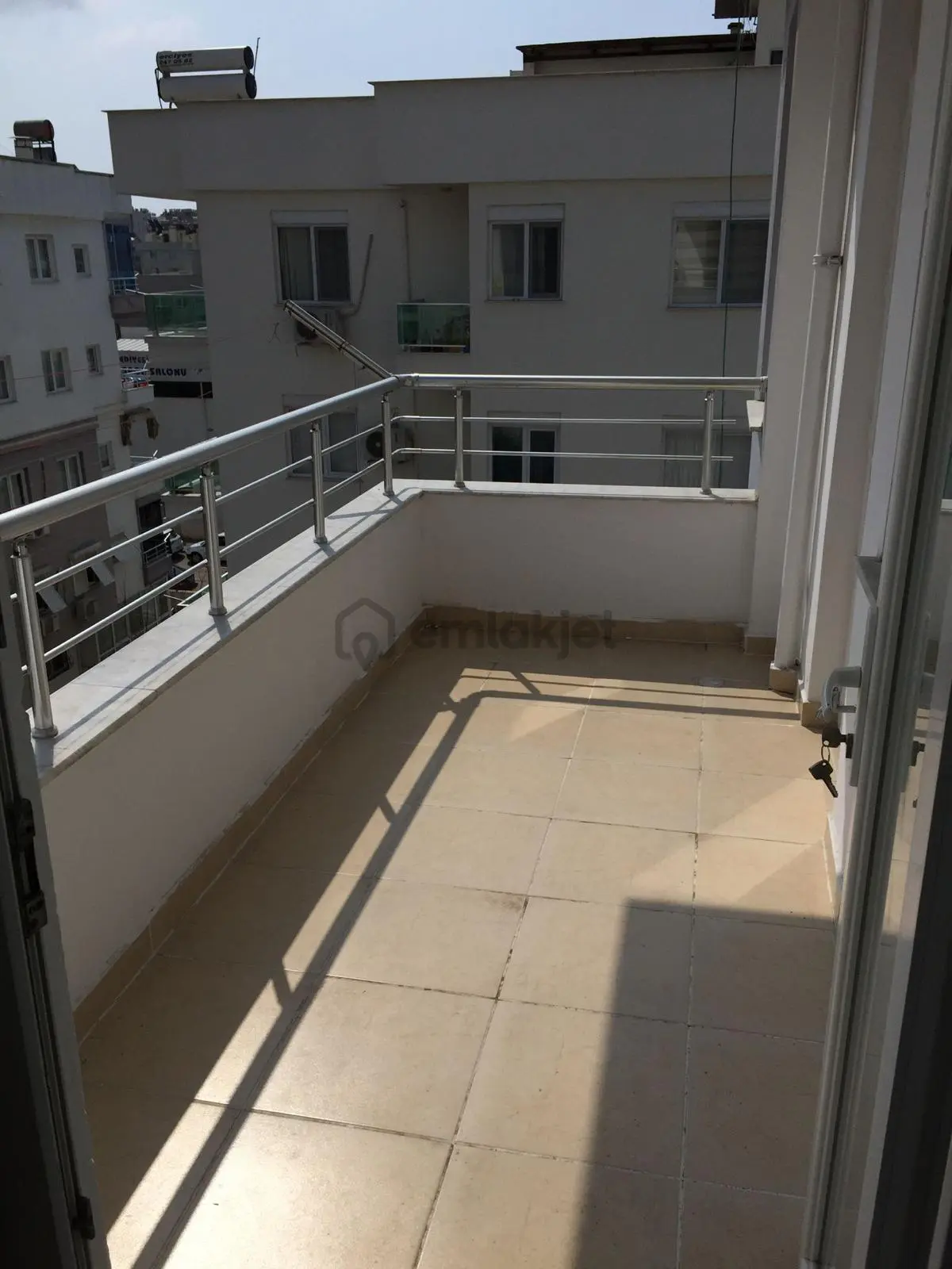 Yenigün Cadde Yakını Kullanışlı 5+1 Dubleks Daire - 3