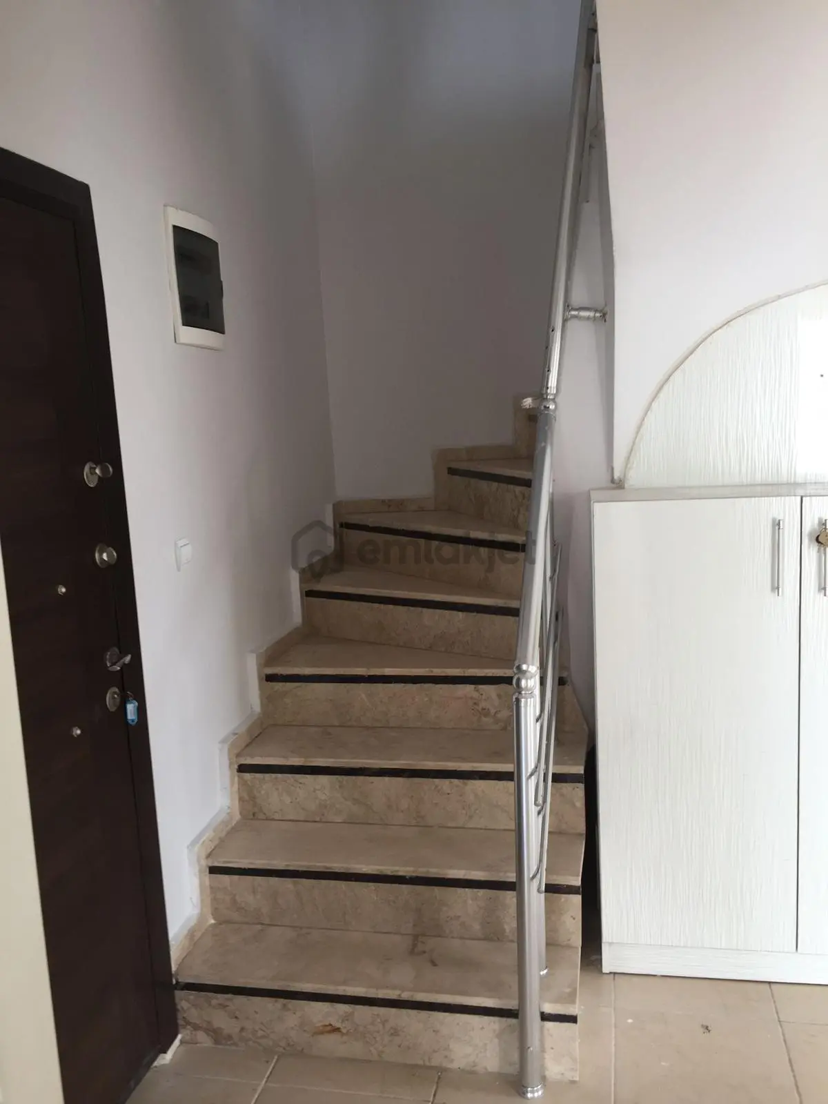 Yenigün Cadde Yakını Kullanışlı 5+1 Dubleks Daire - 15