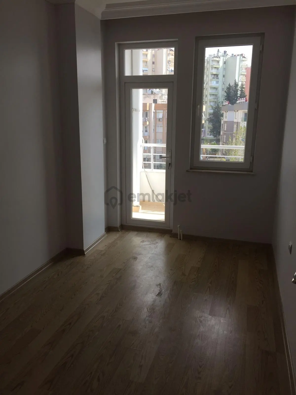 Yenigün Cadde Yakını Kullanışlı 5+1 Dubleks Daire - 13