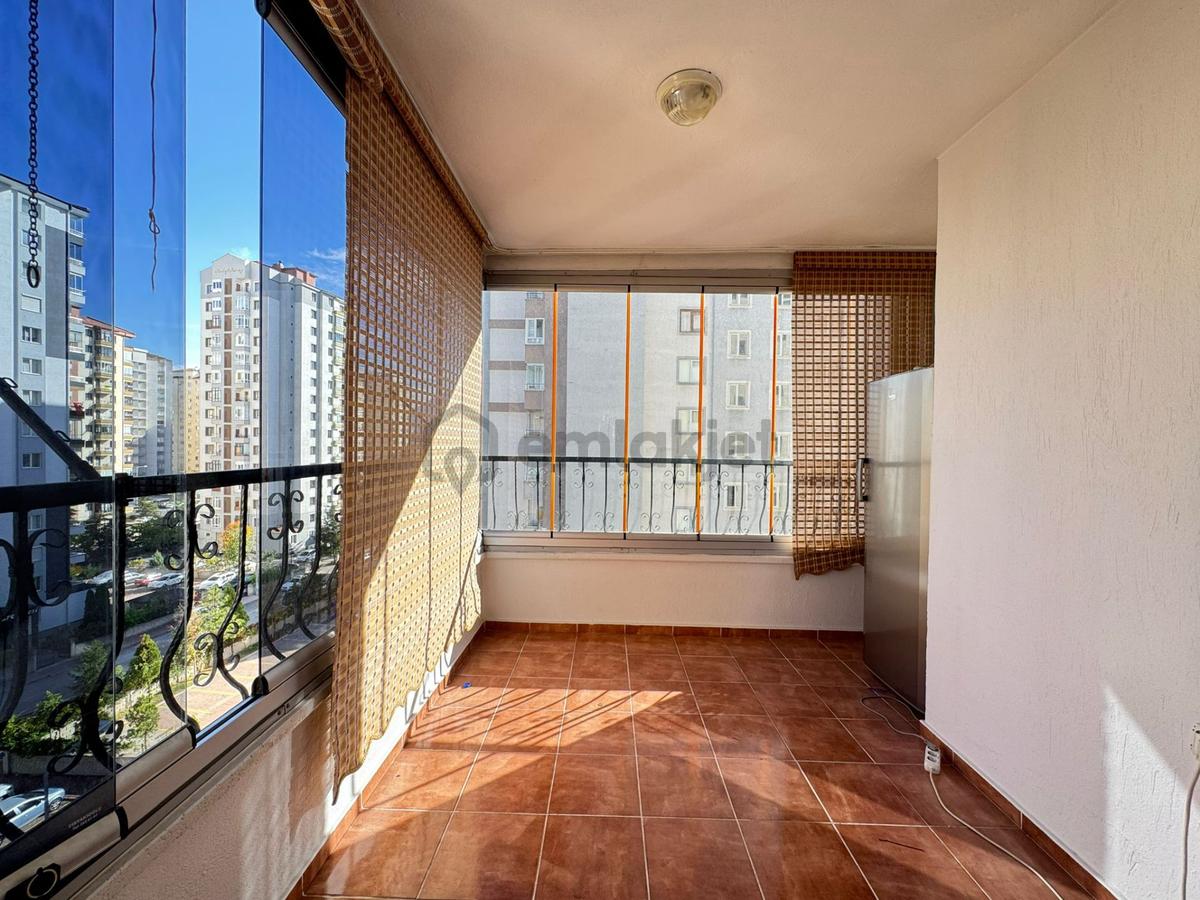 Köşk Mahallesi'nde Site İçinde Satılık 4+1 Daire - 23