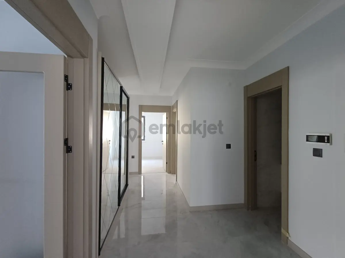 Yükseltepe'de Sıfır Binada Full+full Yapılı 4+1 Daire! - 18