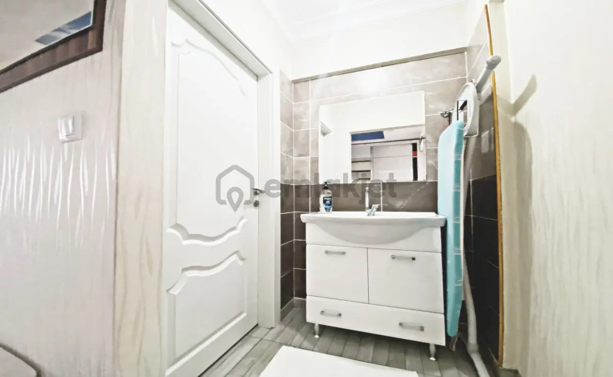 Ovacık'ta Cadde Üzerinde Full Yapılı 3+1 Daire! - 28