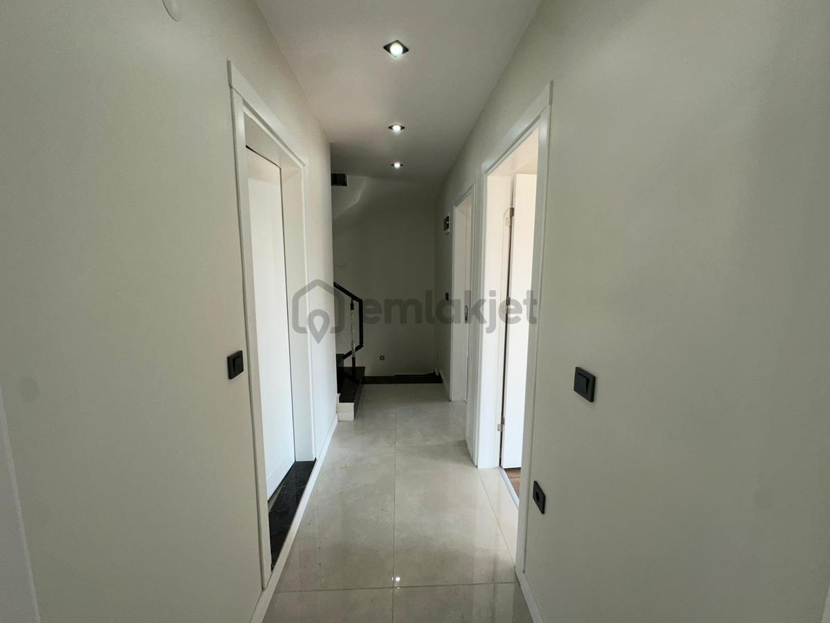 Didim Efelerde 4+1 Havuzlu Villa - 11