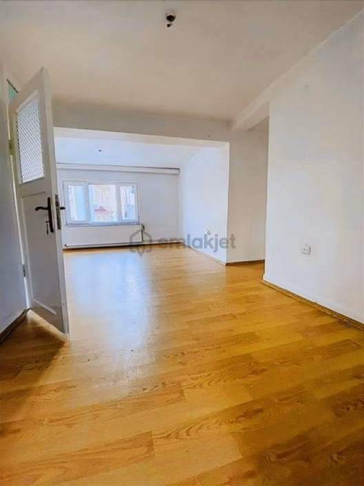 Esentepe Parkın Yanında Kiralık Daire - 14