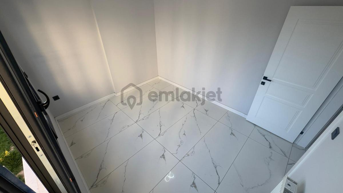 Güre Çamlıbel'de Denize 300 Metre Mesafe'de 4+1 Villa - 6