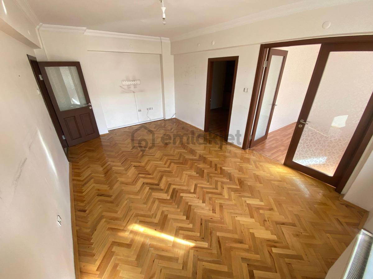 Etlik Mahallesi'nde Cadde Üzerinde 3+1 Daire! - 8