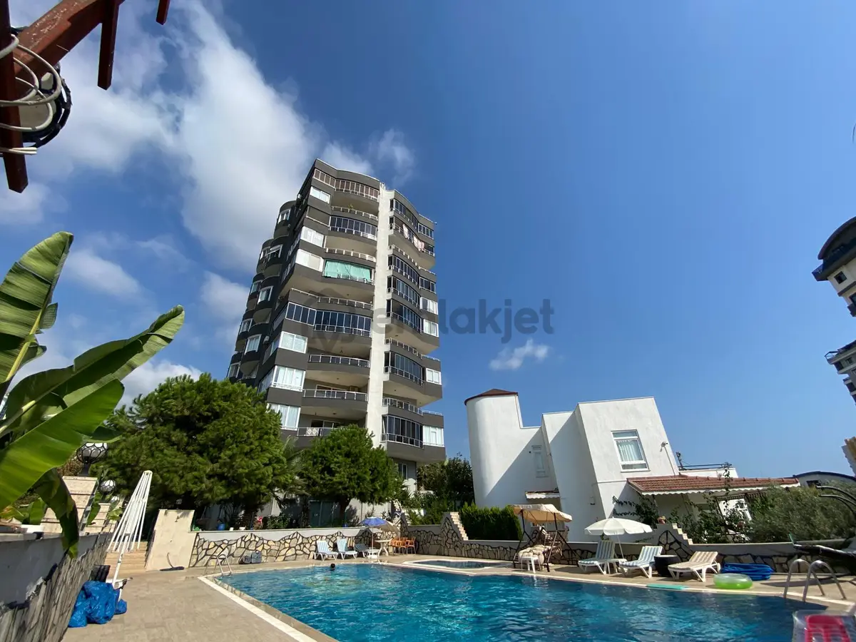 Alanya Mahmutlarda 120m2 Geniş Kullanışlı Satılık 2+1 Daire