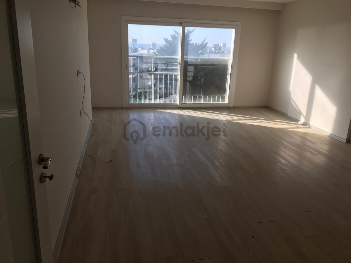 Erdemli De Satılık Denize Nazır 4+1 Daire - 12
