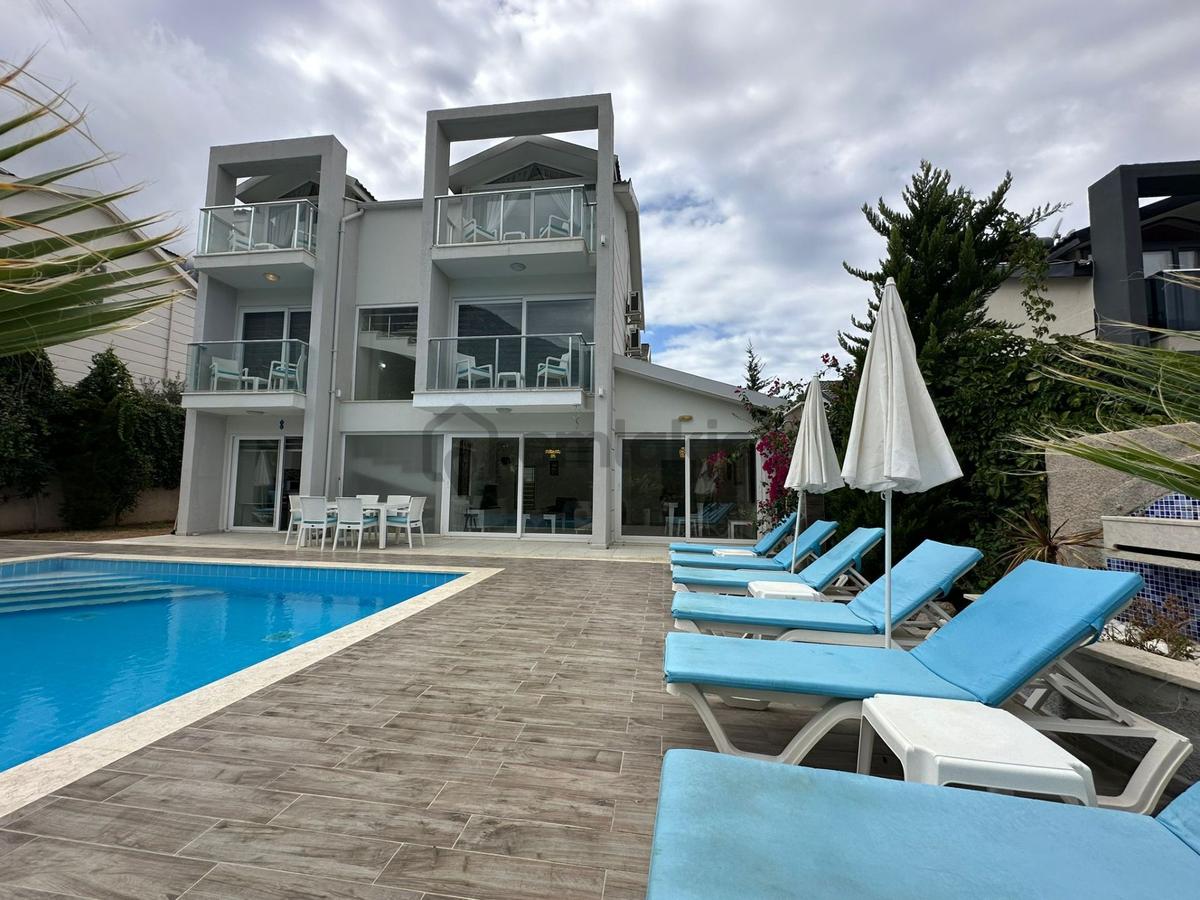Ovacık'ta Satılık 4 Odalı Modern Villa - 20