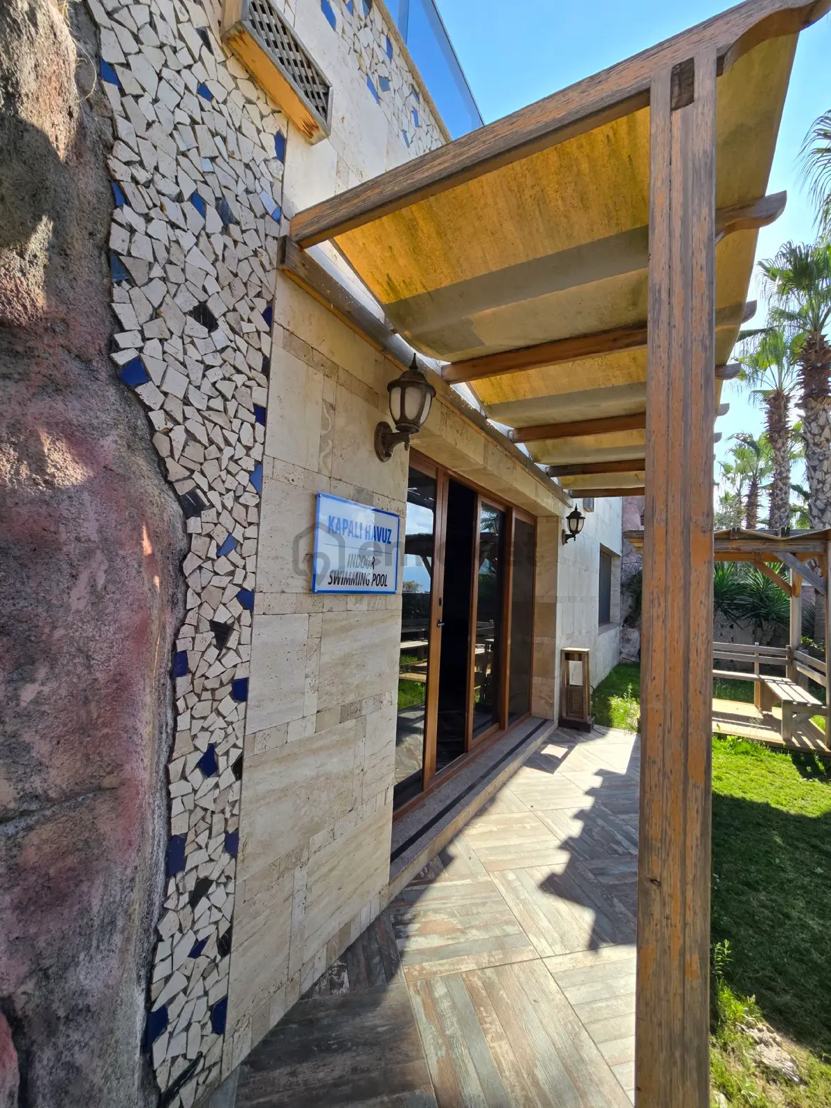 Kuşadasında Açık Kapalı Yüzme Havuz'lu 3+1 140m2 Deniz Manzaralı Lux Daire - 5