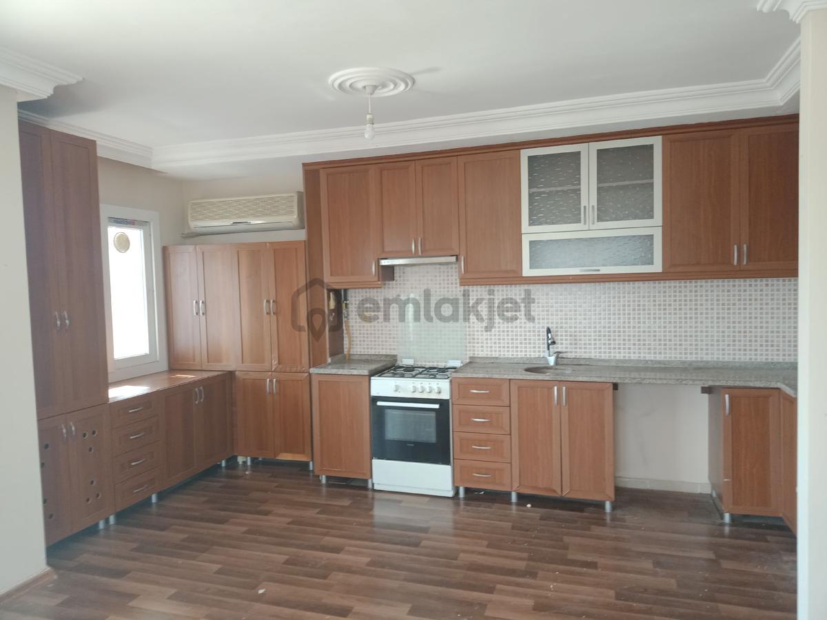Yurt Mah 4+1 Site İçi Hasarsiz C.banyolu Doğalgazlı