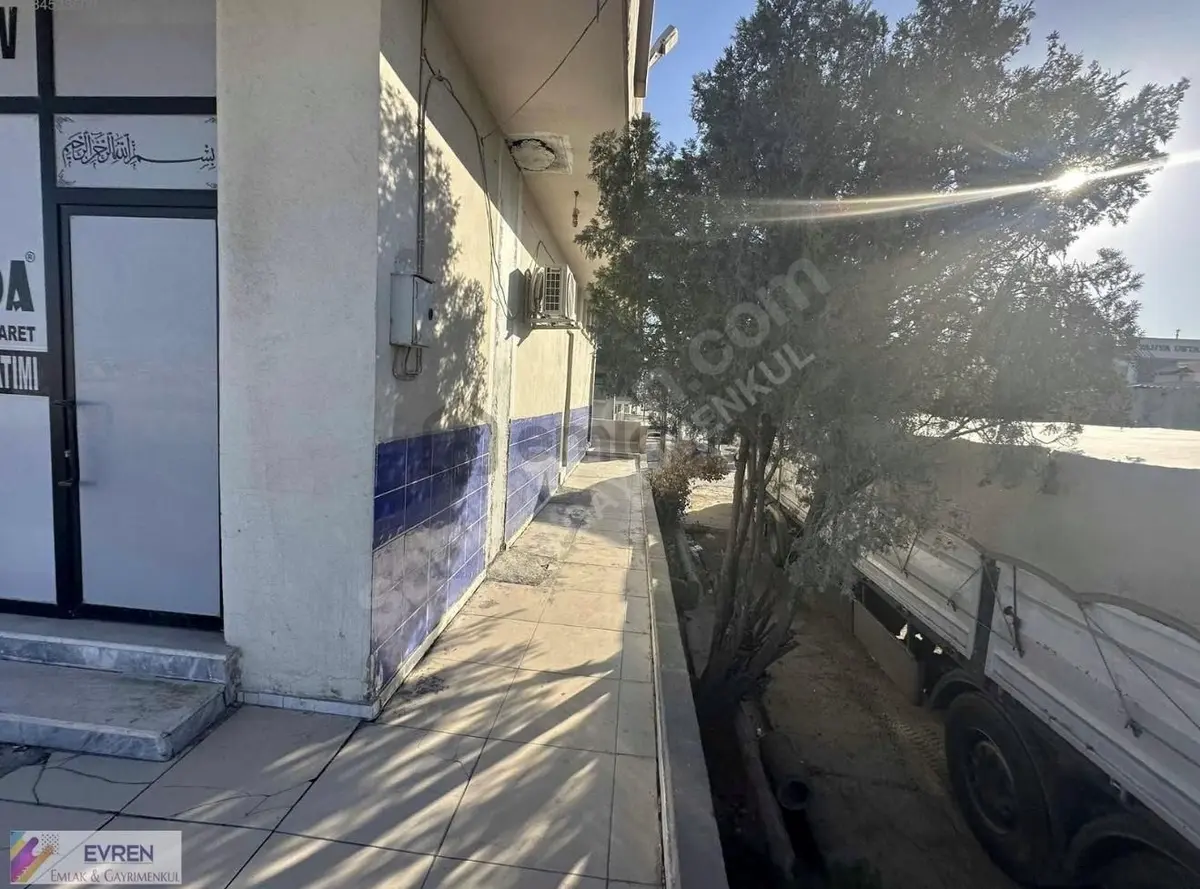 İpek Yoluna Sıfır Dükanlar Ve Arsa - 13