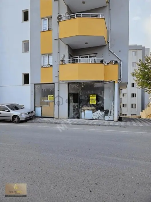 Sofudede'de Dilek Atlığ Caddesinde 70 M2 Satılık İşyeri - 3