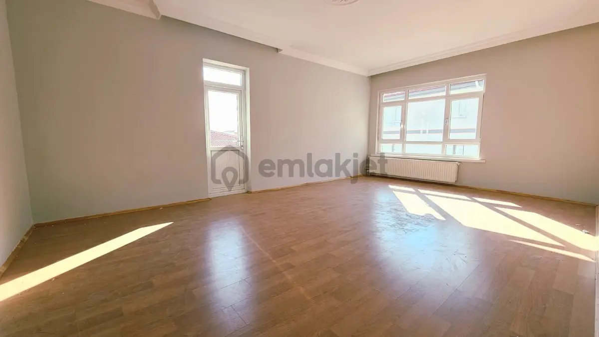 Kuşcağız Mahallesi'nde Katta 3+1 Daire! - 6