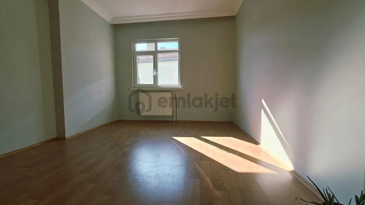 Kuşcağız Mahallesi'nde Katta 3+1 Daire! - 21