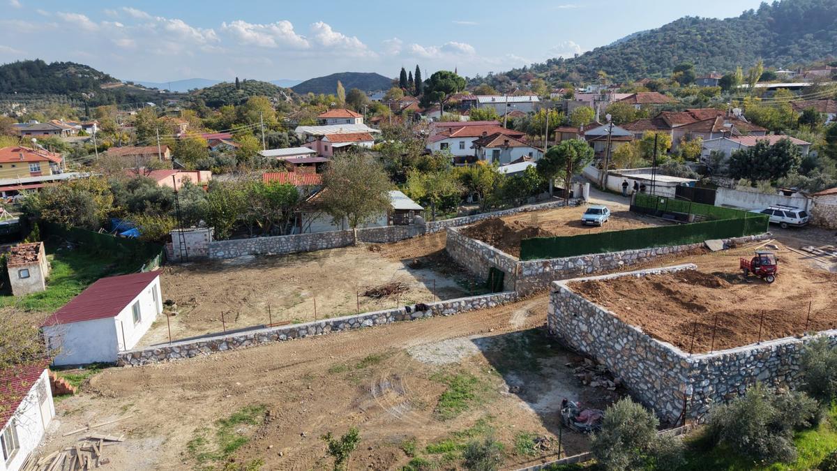 Değirmenderede Satılık 810 M2 İmarlı Taş Duvar Çevrili Muhteşem Arsa - 16