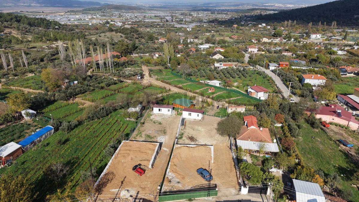 Değirmenderede Satılık 810 M2 İmarlı Taş Duvar Çevrili Muhteşem Arsa - 10