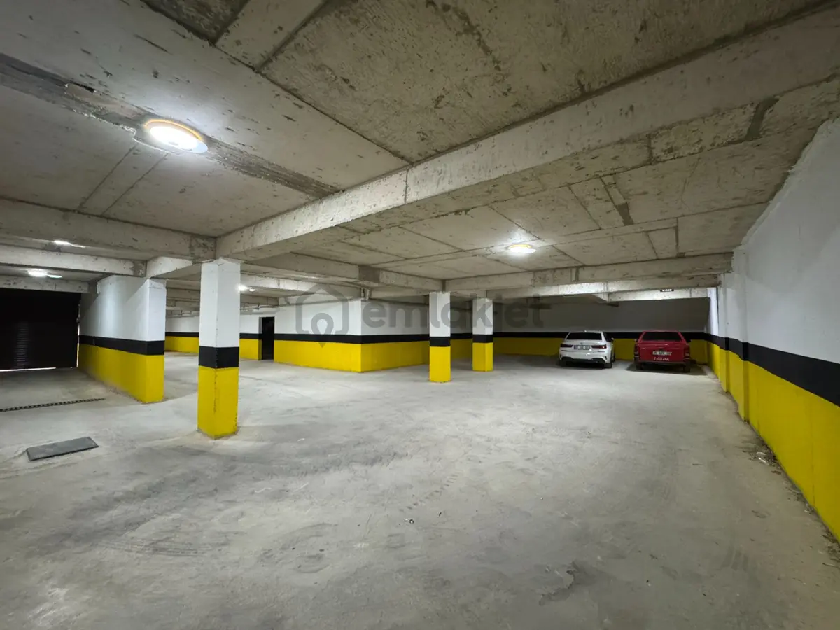 Zerdalilikte Lüks Yapılı K.otoparklı Şık Dubleksler - 32