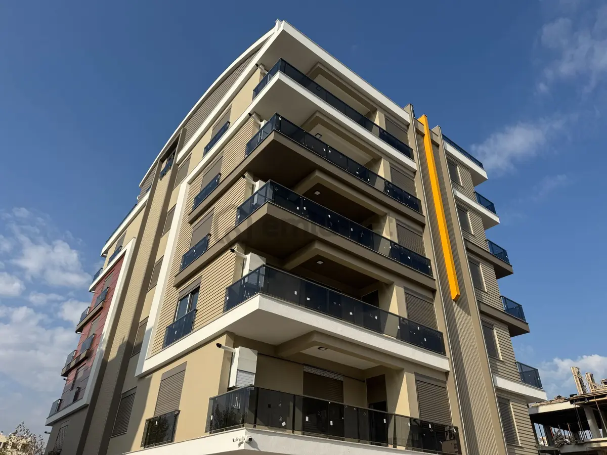 Zerdalilikte Lüks Yapılı K.otoparklı Şık Dubleksler - 31