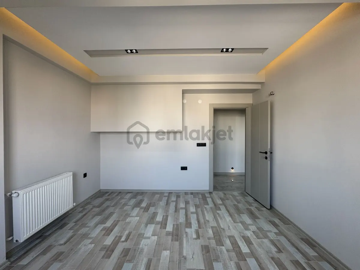 Zerdalilikte Lüks Yapılı K.otoparklı Şık Dubleksler - 23