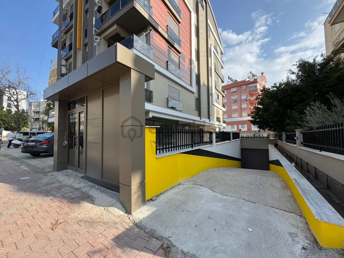 Zerdalilikte Lüks Yapılı K.otoparklı Şık Dubleksler - 34