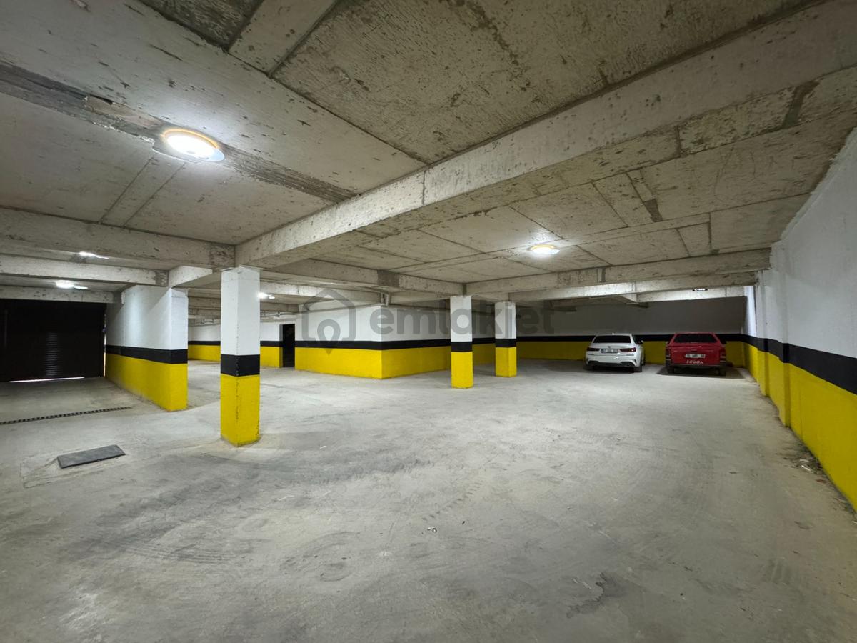 Zerdalilikte K.otoparklı Kombili Geniş Kullanışlı 3+1 Dubleks - 26