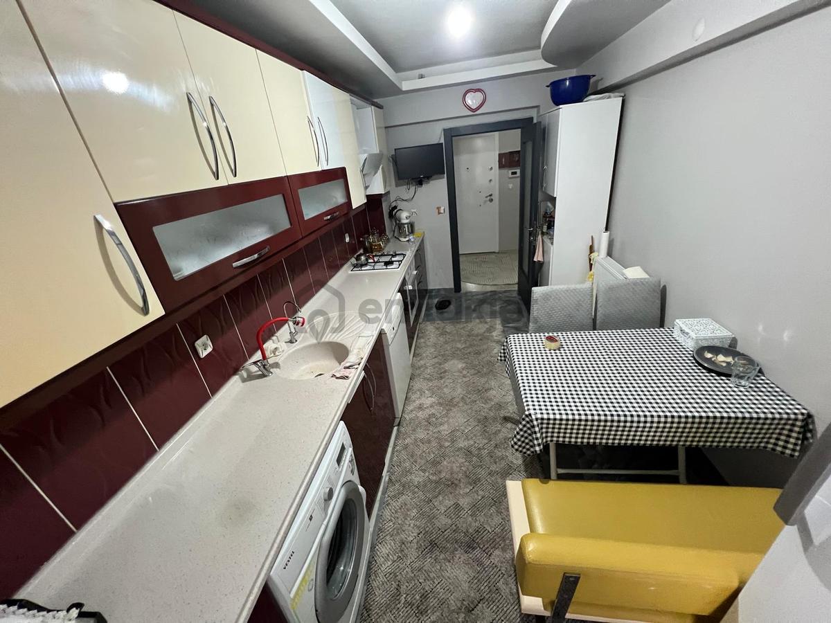 Kanuni'de Ebeveyn Banyolu Full+full Yapılı 4+1 Daire! - 2
