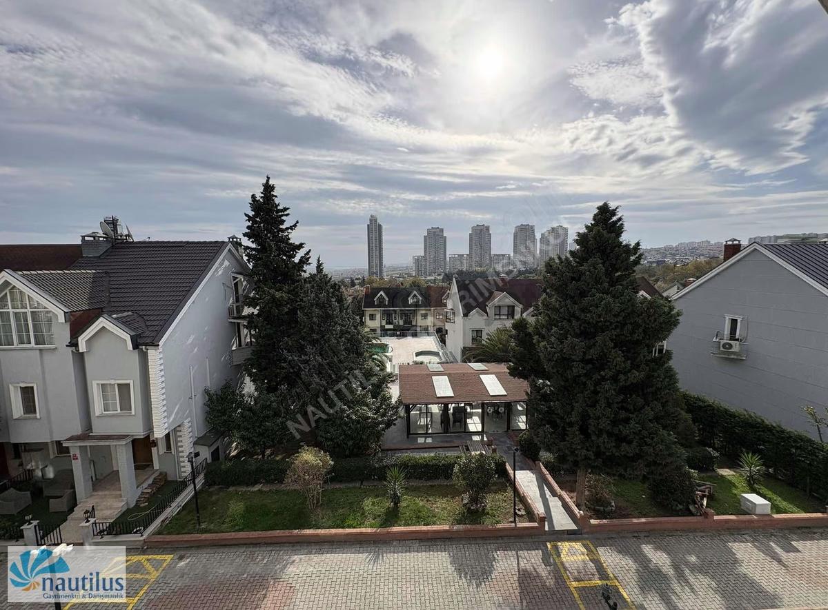 Esenkent Efes Evler Satılık Köşe Tadilatlı Villa - 18