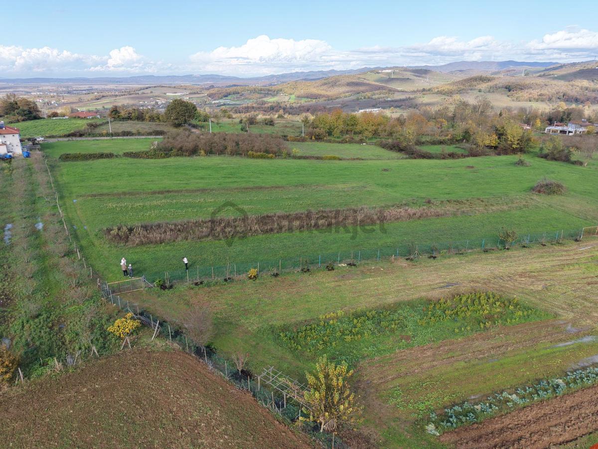 Emlakevim - Şehler Mahallesinde Satılık 980 M2 Tarla ! - 34