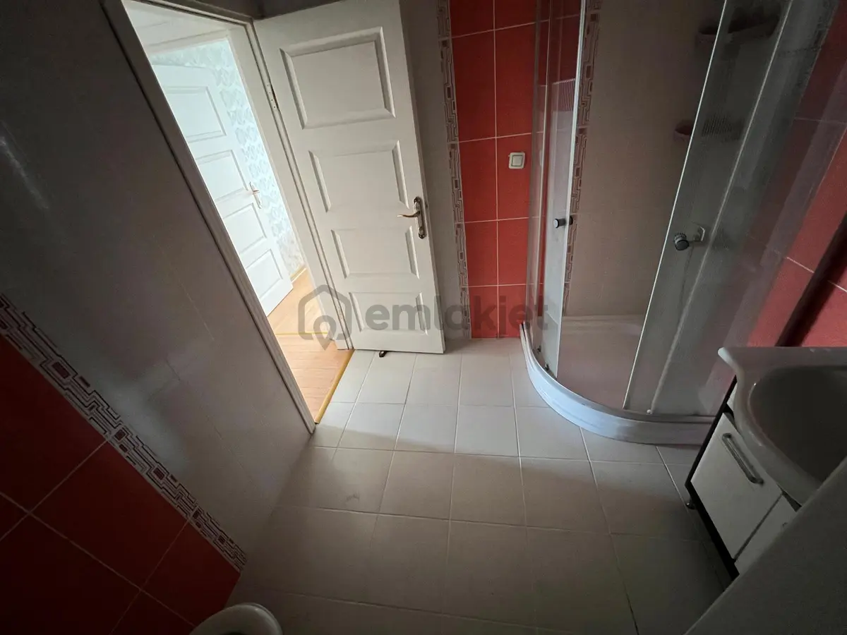 Atapark'ta Manzaralı Teras Balkonlu 6+1 Dubleks Daire - 24
