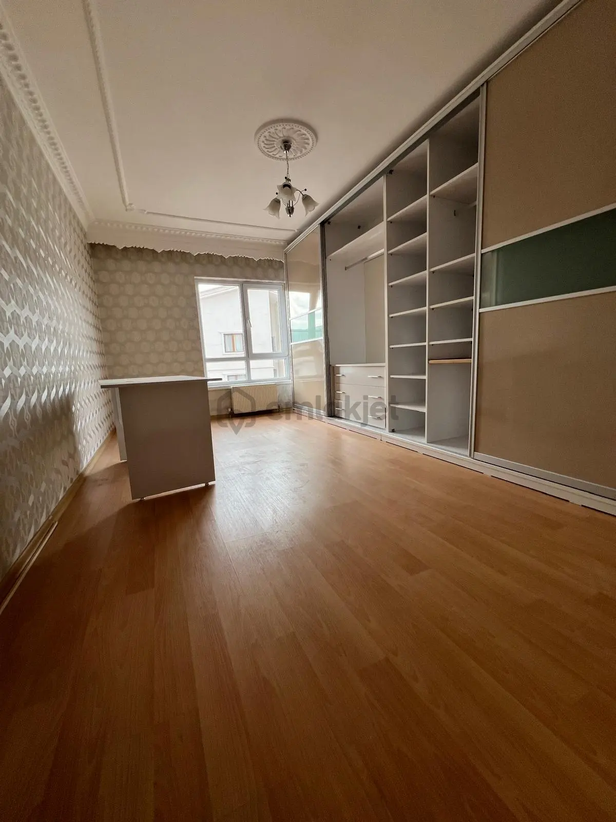 Atapark'ta Manzaralı Teras Balkonlu 6+1 Dubleks Daire - 15