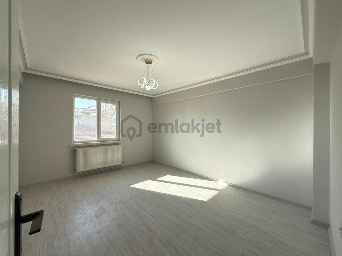19 Mayıs Cadde Paraleli Full Yapılı 3+1 Daire! - 14