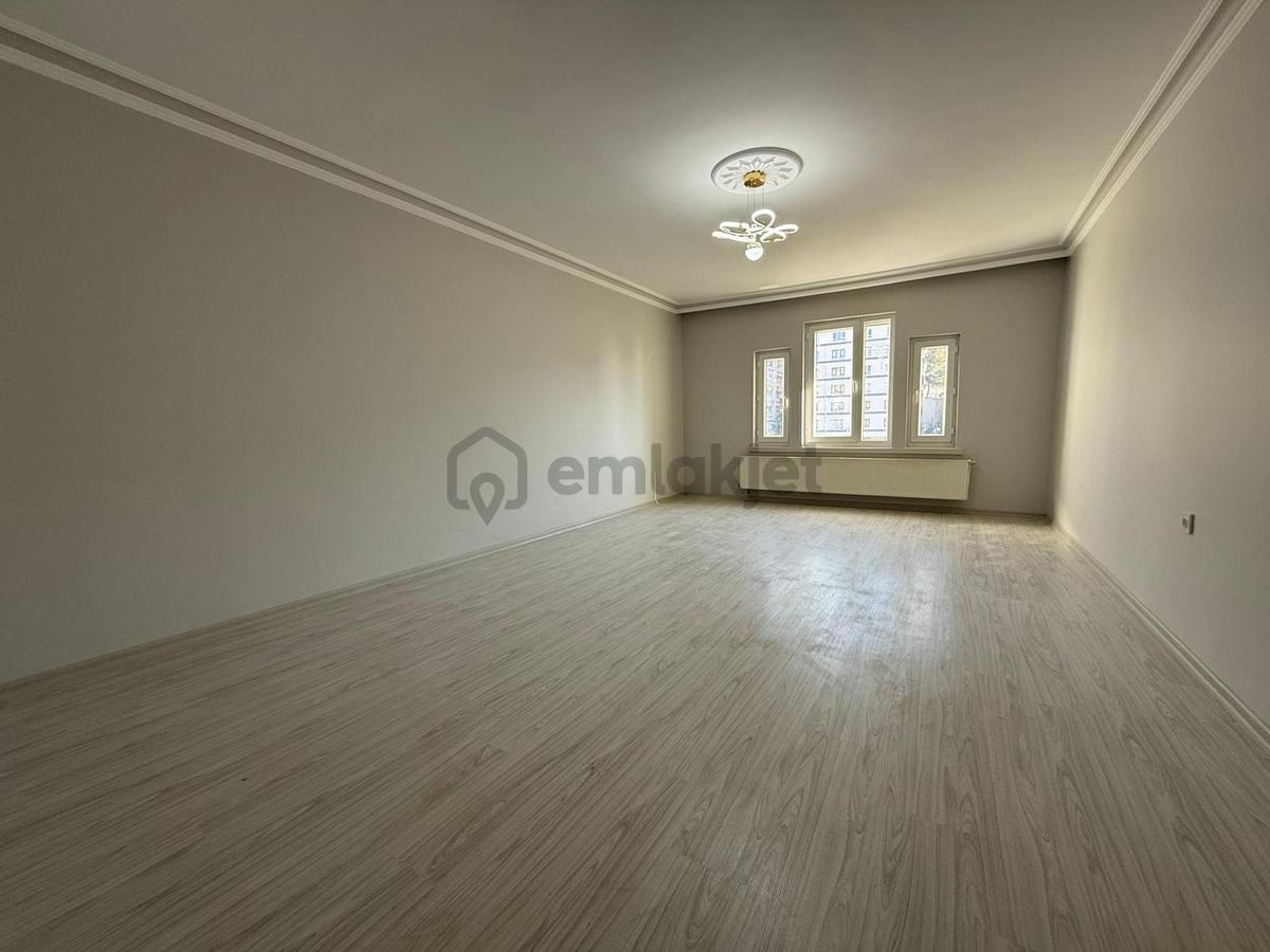 19 Mayıs Cadde Paraleli Full Yapılı 3+1 Daire! - 10