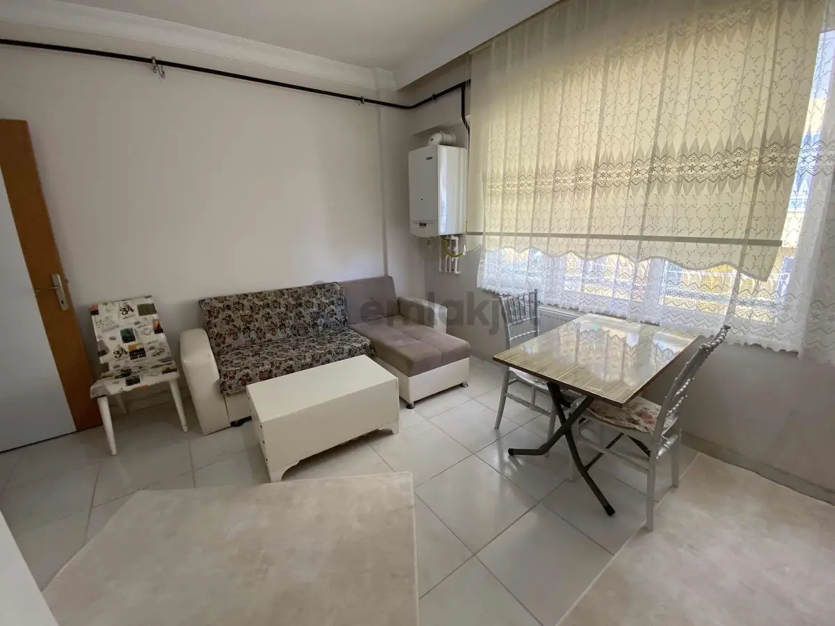 Karaca'dan Çınarlı Mah. Satılık Full Eşyalı 1+1 Daire - 26